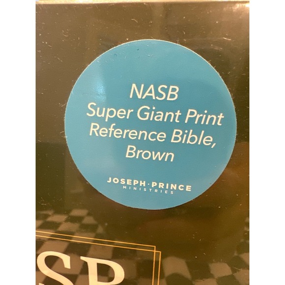 NASB Super Giant Print Reference Bible 2020 Edition Brown LeatherTouch - Picture 2 of 6